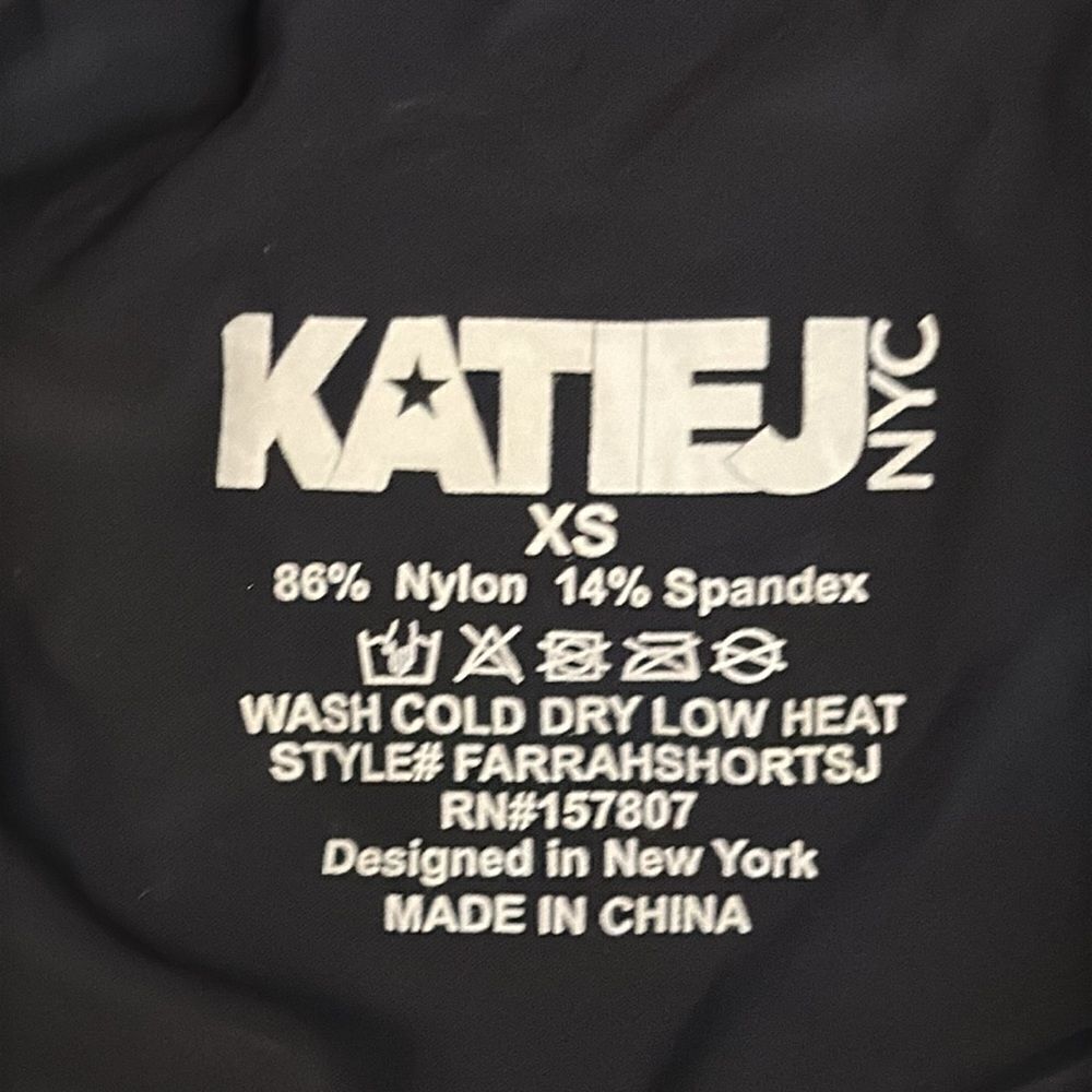 Katie J NYC Girls Black Flowy Drawstring Shorts - Size XS - Picture 4 of 6
